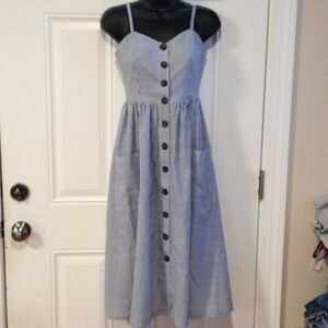 Striped dress size 4